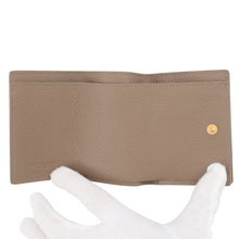 将图像加载到图库查看器中,SAINT LAURENT PARIS Compact wallet Tri-fold wallet Brown678272 Leather