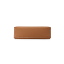 将图像加载到图库查看器中,HERMES PochetteKelly Gold Swift Leather