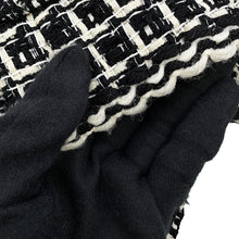 将图像加载到图库查看器中,CHANEL COCO Button Tweed Jacket Size 38 White/BlackP78909-V70693-NAAWH Cotton Polyester Viscose Fabric