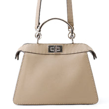 将图像加载到图库查看器中,FENDI Peekaboo I See U Beige8BN327 Leather Size Small
