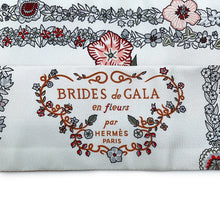 Load image into Gallery viewer, HERMES Twilly Brides de Gala en Fleurs and Eyeliner White/Gray/Cuir Silk100%