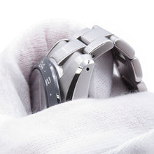 Load image into Gallery viewer, SEIKO Grand Seiko Caliber 9R 20th Anniversary Limited Edition - Limited to 1300 pieces worldwide W40.5mm Stainless Steel Dark Red DialSBGE305