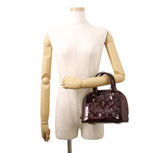 将图像加载到图库查看器中,LOUIS VUITTON Alma AmaranteM91678 Monogram Vernis Leather Size BB