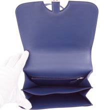 Load image into Gallery viewer, HERMES 2002 Shoulder Bag Blue Brighton Evercolor Size 20