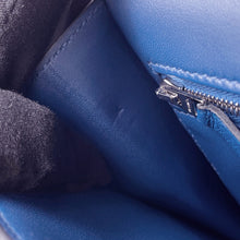 Load image into Gallery viewer, HERMES 2002 Shoulder Bag Blue Brighton Evercolor Size 20