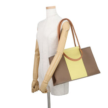将图像加载到图库查看器中,HERMES Cabag Elan Etoupe/Yellow Toile Officier Leather Size PM