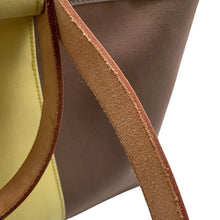 将图像加载到图库查看器中,HERMES Cabag Elan Etoupe/Yellow Toile Officier Leather Size PM