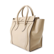 Load image into Gallery viewer, CELINE Luggage shopper Beige Leather Size Mini