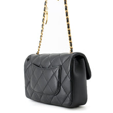将图像加载到图库查看器中,CHANEL Matelasse Chain Shoulder Bag BlackAS3456 Lambskin Size Mini