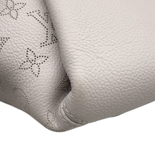 Load image into Gallery viewer, LOUIS VUITTON Haumea GaletM55031 Monogram Mahina