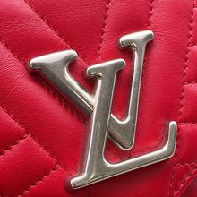 Load image into Gallery viewer, LOUIS VUITTON New Wave Chain Bag RedM51930 Leather Size PM