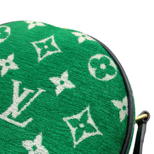 Load image into Gallery viewer, LOUIS VUITTON Papillon GreenM46206 Monogram・Jacquard Velvet Size 26