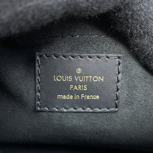 Load image into Gallery viewer, LOUIS VUITTON Papillon GreenM46206 Monogram・Jacquard Velvet Size 26