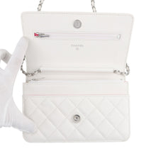 将图像加载到图库查看器中,CHANEL Matelasse Chain wallet WhiteAP3709 Caviar Leather