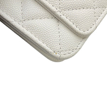 将图像加载到图库查看器中,CHANEL Matelasse Chain wallet WhiteAP3709 Caviar Leather