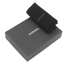 将图像加载到图库查看器中,CHANEL Matelasse Timeless Classics Tri-fold Wallet WhiteAP0229 Caviar Leather
