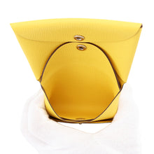 Load image into Gallery viewer, HERMES Calvi duo Jaune de Naples Epsom