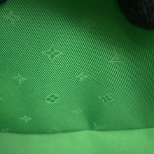 Load image into Gallery viewer, LOUIS VUITTON over the moon GreenM21595 bubble glam