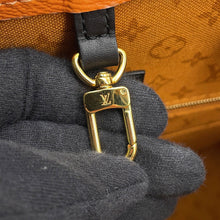 Load image into Gallery viewer, LOUIS VUITTON Onthego Creme caramelM45359 Monogram / Giant LV Clafoutis Size GM