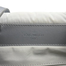 Load image into Gallery viewer, LOUIS VUITTON LV SKI Onthego FrostM11847 Monogram・Nylon Size MM