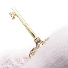 Load image into Gallery viewer, TIFFANY&Co. Crown Key Necklace 18K Yellow Gold