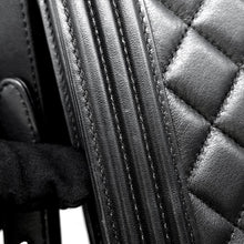 将图像加载到图库查看器中,CHANEL Boy Chanel Chen Shoulder BlackAS0130 Lambskin