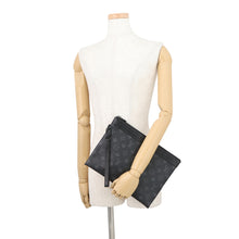 将图像加载到图库查看器中,LOUIS VUITTON Pochette to Go NoirM81569 Monogram Eclipse