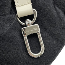 将图像加载到图库查看器中,LOUIS VUITTON Blair IvoireM40330 Epi Leather Size MM