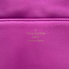 Load image into Gallery viewer, LOUIS VUITTON Coussin Belt Bag OrchidM81127 Monogram Lambskin