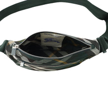 将图像加载到图库查看器中,BURBERRY Crossbody Bag Green/Ivory/Yellow/Brown Nylon