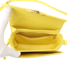 将图像加载到图库查看器中,CELINE Shoulder Bag Yellow188423 Leather