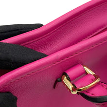 Load image into Gallery viewer, LOEWE Amazonas Pink Leather Size 23
