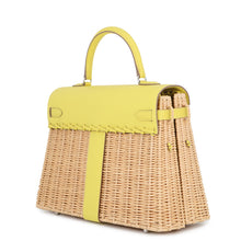 Load image into Gallery viewer, HERMES Kelly Picnic Lime/Natural Swift Leather Willow Size 35