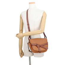 Load image into Gallery viewer, LOEWE Gate bag Light Caramel/Pecan321.12.T20 3639 Leather Size Small