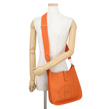 Load image into Gallery viewer, HERMES Evelyne3 Feu Taurillon Clemence Size PM