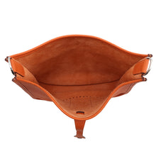 Load image into Gallery viewer, HERMES Evelyne3 Feu Taurillon Clemence Size PM