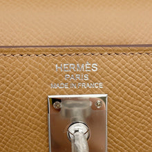 Load image into Gallery viewer, HERMES Kelly Sellier Biscuit Epsom Size 25