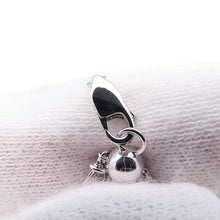 将图像加载到图库查看器中,GRAFF Wildflower Double Diamond PendantRGP790 18K White Gold