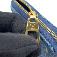 Load image into Gallery viewer, LOUIS VUITTON Zip around purse BlueM82957 Monogram Denim