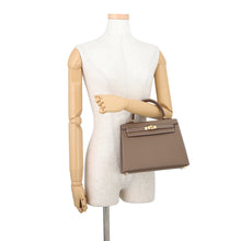 Load image into Gallery viewer, HERMES Kelly Sellier Etoupe Epsom Size 25