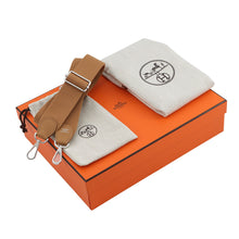 Load image into Gallery viewer, HERMES Evelyne 3 Biscuit Taurillon Clemence Size 23