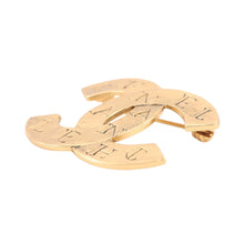 Load image into Gallery viewer, CHANEL CC Logo Brooch Metal