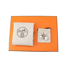 将图像加载到图库查看器中,HERMES Picotin Lock Craie Taurillon Clemence Size PM