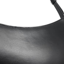 Load image into Gallery viewer, CELINE Triomphe Tilley Bag Black115703 Leather Size Medium
