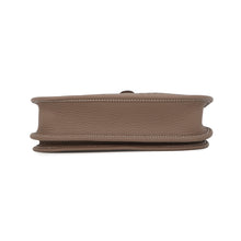 Load image into Gallery viewer, HERMES Evelyne3 Etoupe Taurillon Clemence Size 23