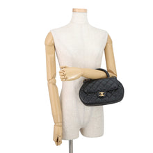 将图像加载到图库查看器中,CHANEL Matelasse Top Handle 2-Way Bag BlackAS4569 Lambskin