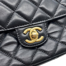 将图像加载到图库查看器中,CHANEL Matelasse Top Handle 2-Way Bag BlackAS4569 Lambskin