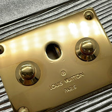 Load image into Gallery viewer, LOUIS VUITTON Petite Malle Silver/GoldM54652 Epi Metallic