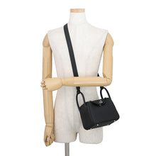 Load image into Gallery viewer, HERMES Lindy Black Taurillon Clemence Size Mini