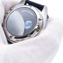 Load image into Gallery viewer, OMEGA Speedmaster 50th Anniversary Silver Snoopy Award W42mm Stainless Steel Nylon Silver Dial310.32.42.50.02.001